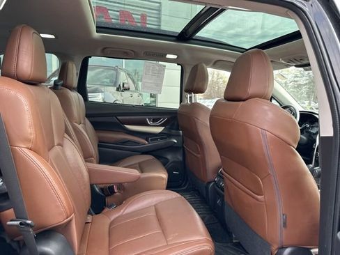 Used 2019 Subaru Ascent Touring image 7