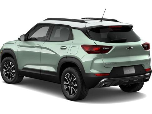 New 2026 Chevrolet TrailBlazer ACTIV FWD image 4
