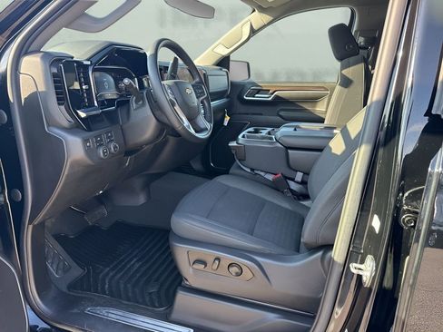 Used 2023 Chevrolet Silverado 1500 LT image 9