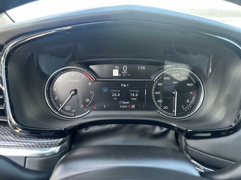 Used 2024 Cadillac XT5 Sportv AWD/4WD image 12