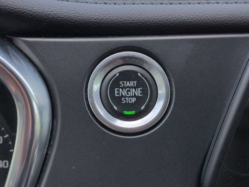 Used 2022 Chevrolet Blazer LT FWD image 19