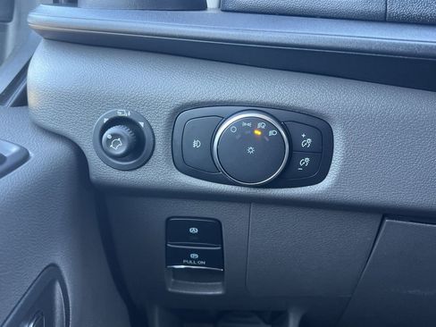 New 2026 Ford Transit 350 148 Medium Roof Wagon image 11