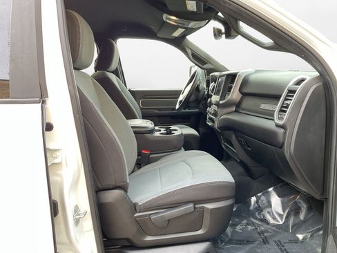 Used 2023 RAM 2500 Big Horn w/ Level 1 Equipment Group image 15