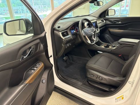 Used 2023 GMC Acadia SLE w/ Driver Convenience Package AWD/4WD image 31