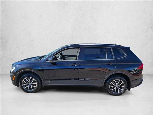 Used 2021 Volkswagen Tiguan S image 8