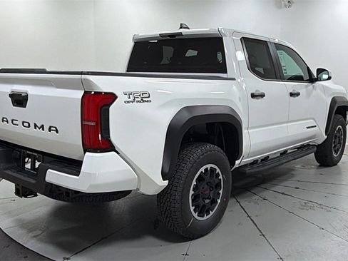 New 2026 Toyota Tacoma TRD Off-Road image 5