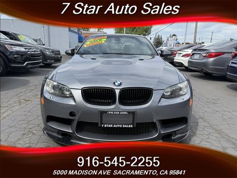 Used 2009 BMW M3 Convertible image 2