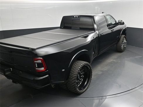 Used 2022 RAM 3500 Limited w/ Max Tow Package image 57