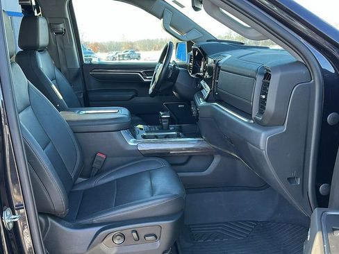 Used 2022 Chevrolet Silverado 1500 LTZ image 31