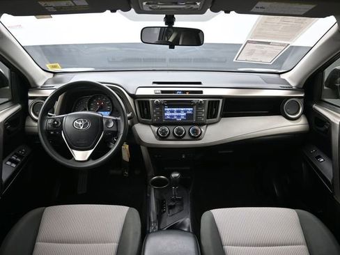 Used 2014 Toyota RAV4 LE image 11