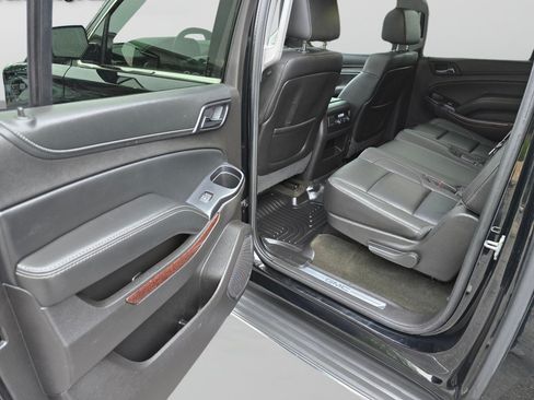 Used 2016 GMC Yukon XL SLT w/ HD Trailering Package AWD/4WD image 24