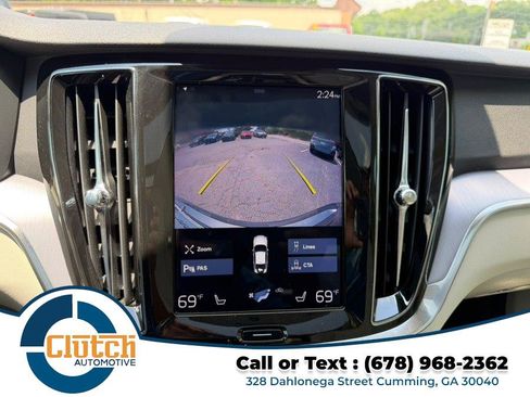 Used 2019 Volvo S60 T6 Momentum w/ Premium Package AWD/4WD image 30