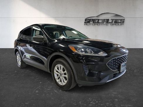 Used 2022 Ford Escape SE w/ Convenience Package AWD/4WD image 1