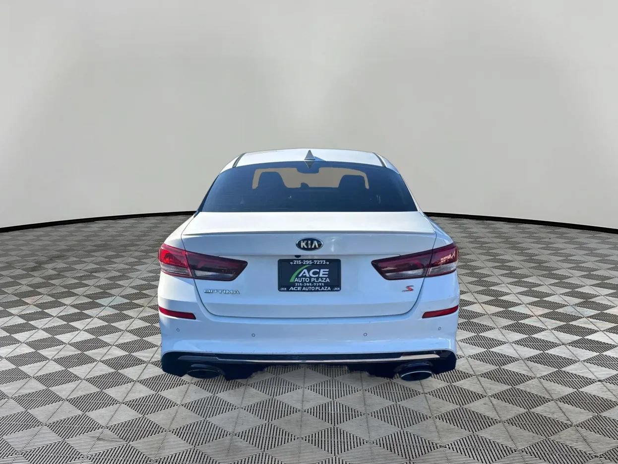 Used 2019 Kia Optima S FWD image 6