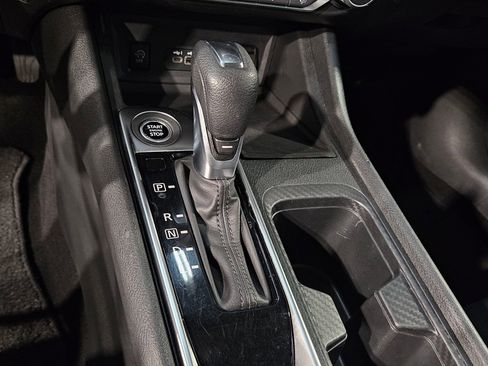 Used 2024 Nissan Sentra SV image 31