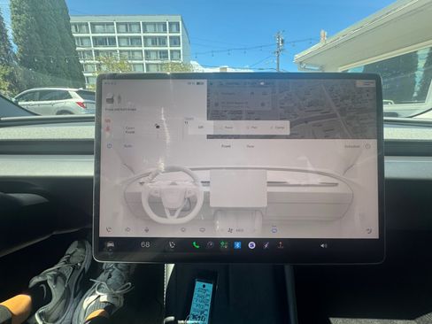 Used 2025 Tesla Model 3 RWD image 19