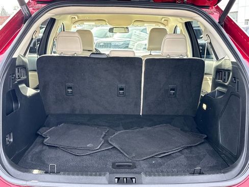 Certified 2022 Ford Edge Titanium image 8