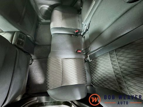 Used 2018 Nissan Rogue SV AWD/4WD image 30