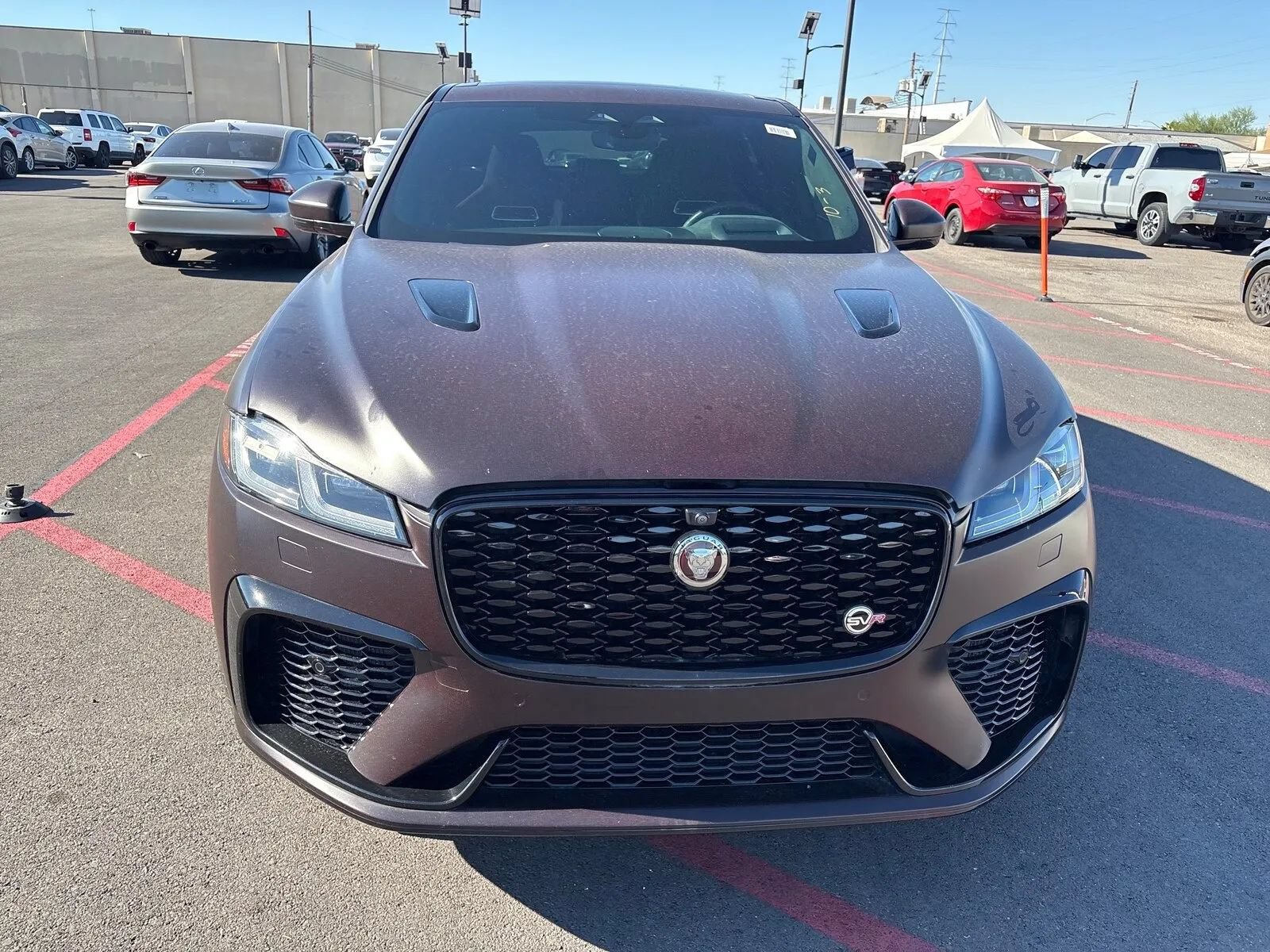 Used 2022 Jaguar F-PACE SVR AWD/4WD image 2