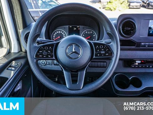 Used 2024 Mercedes-Benz Sprinter 2500 image 26