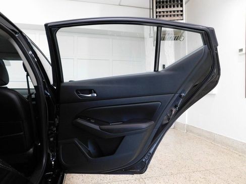 Used 2023 Nissan Altima 2.5 SR image 86