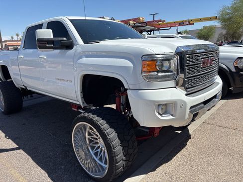 Used 2016 GMC Sierra 3500 Denali w/ Duramax Plus Package AWD/4WD image 5