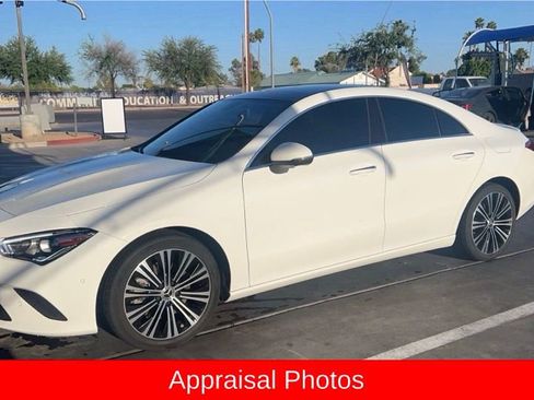 Used 2022 Mercedes-Benz CLA 250 image 1