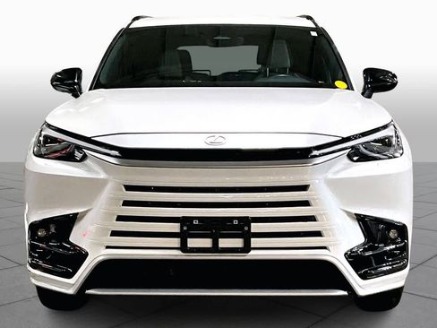 Used 2024 Lexus TX 500h F SPORT Premium w/ Technology Package image 4