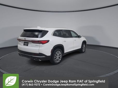 Used 2025 Buick Enclave Preferred image 14