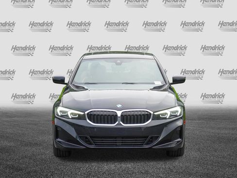 Used 2025 BMW 330i Sedan RWD image 3
