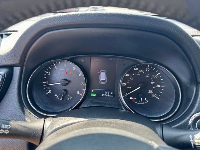 Used 2019 Nissan Rogue SV AWD/4WD image 24