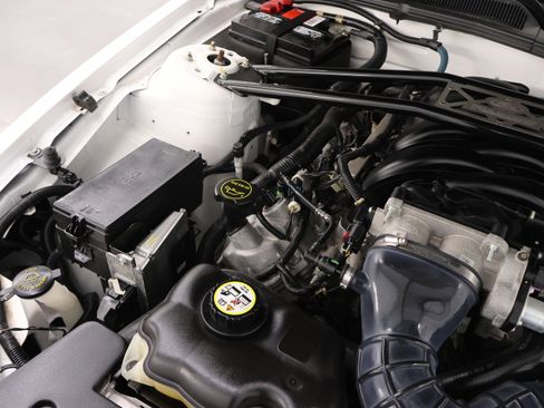 Used 2007 Ford Mustang GT RWD image 17