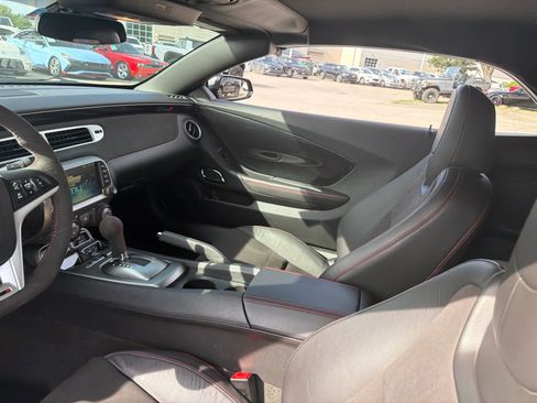 Used 2013 Chevrolet Camaro ZL1 RWD image 6