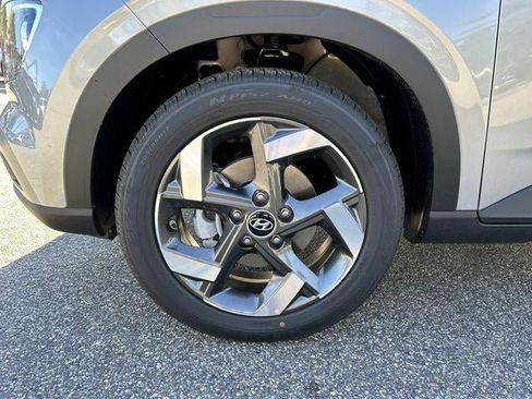 New 2026 Hyundai Venue SEL image 39