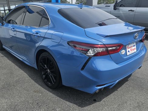 Used 2023 Toyota Camry XSE image 6