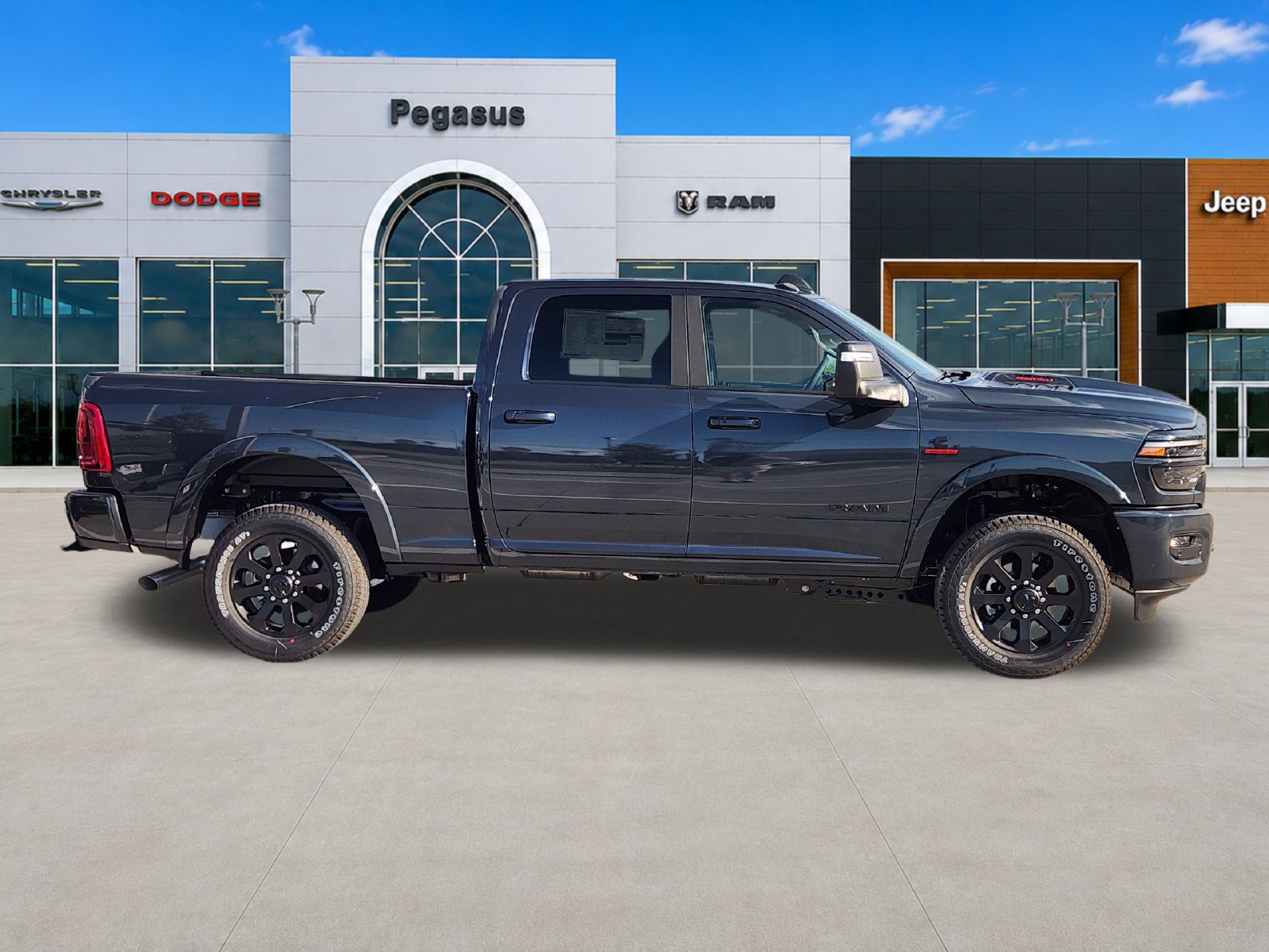 New 2027 RAM 2500 Laramie w/ Night Edition AWD/4WD image 7