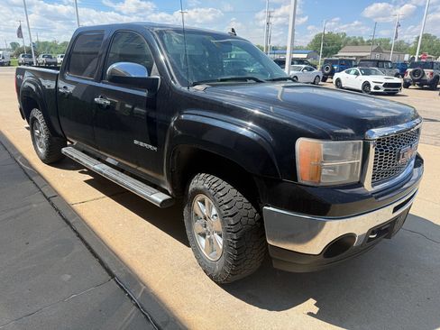 Used 2013 GMC Sierra 1500 SLE w/ Power Tech Package image 4