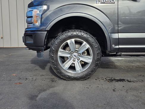 Used 2018 Ford F150 Platinum w/ Technology Package image 9