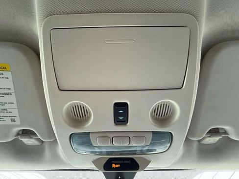 Used 2018 Ford EcoSport SE w/ SE Convenience Package image 36