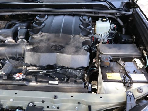 Used 2022 Toyota 4Runner TRD Off-Road Premium w/ Moonroof Package image 41