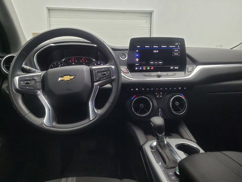 Used 2024 Chevrolet Blazer LT w/ Convenience Package FWD image 22