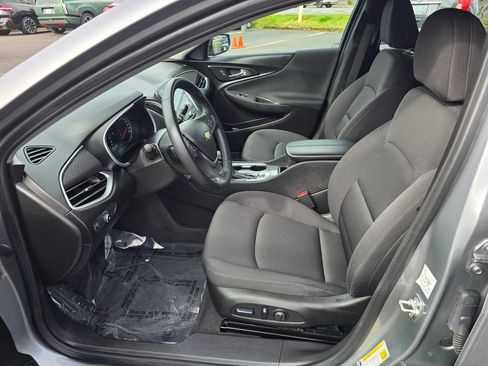 Used 2024 Chevrolet Malibu LT w/ Sport Edition FWD image 20