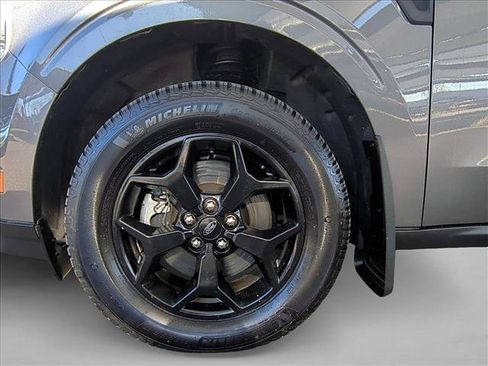 Used 2023 Ford Maverick Lariat w/ Lariat Luxury Package image 24