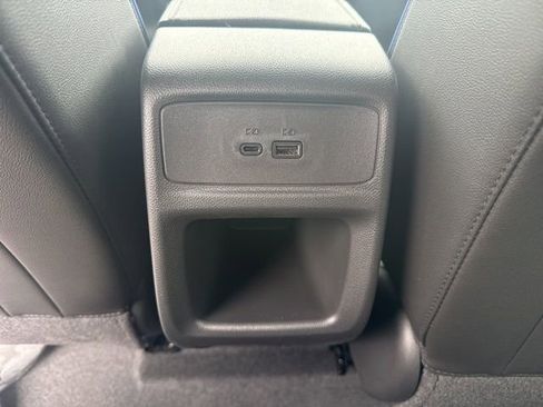 New 2026 Buick Envista Sport Touring image 24