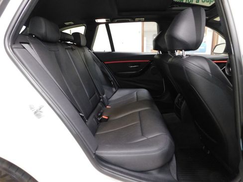 Used 2019 BMW 330i xDrive Wagon AWD/4WD image 87