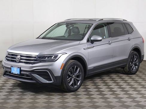 Used 2022 Volkswagen Tiguan SE image 7