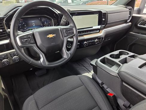 Used 2024 Chevrolet Silverado 3500 LT w/ Safety Package AWD/4WD image 8
