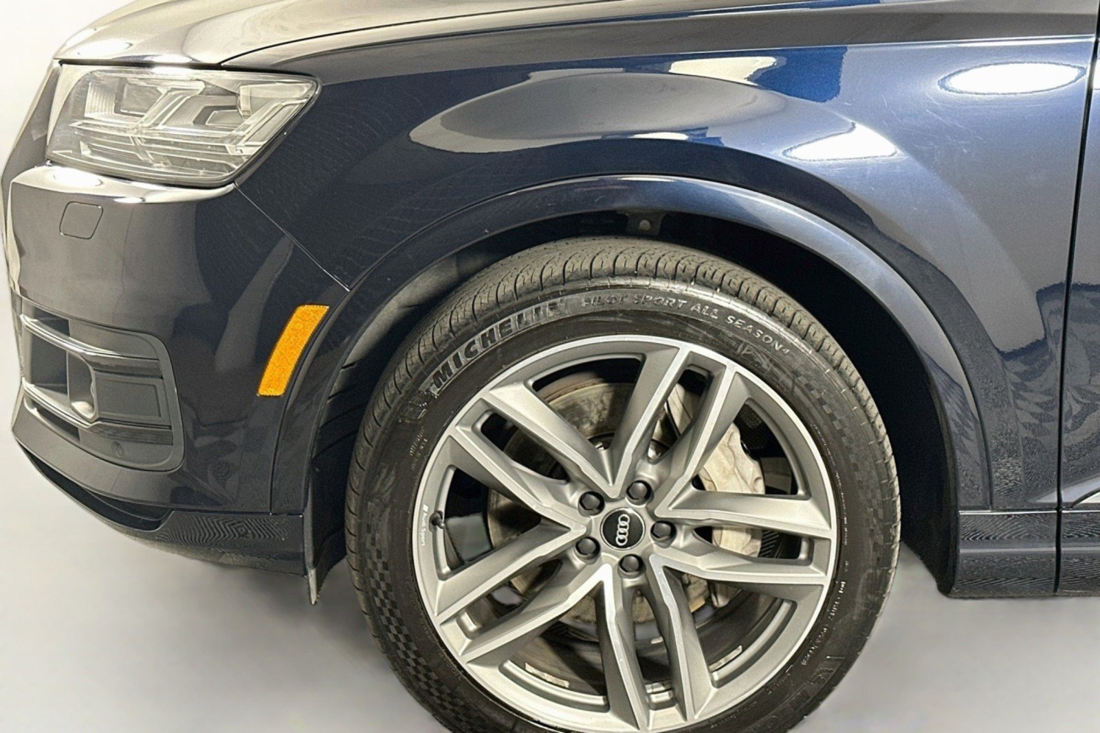 Used 2018 Audi Q7 3.0T Prestige w/ Prestige Package AWD/4WD image 13