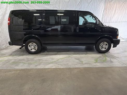 Used 2019 Chevrolet Express 2500 LS w/ Driver Convenience Package RWD image 14