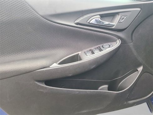 Used 2023 Chevrolet Malibu LT image 19